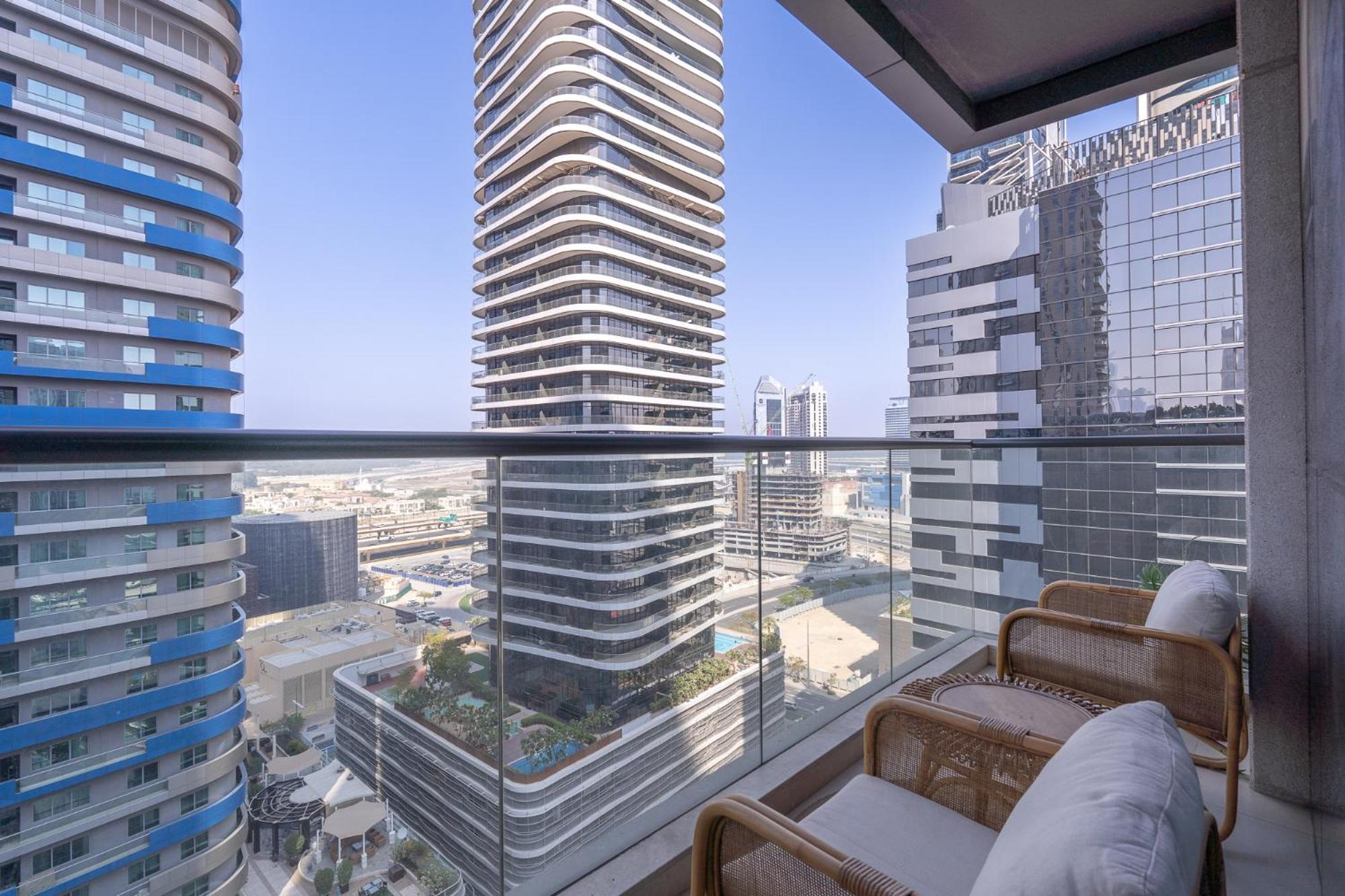 Heaven Crest Holiday Homes: Downtown Suites Near Dubai Mall & Burj Khalifa Exterior photo
