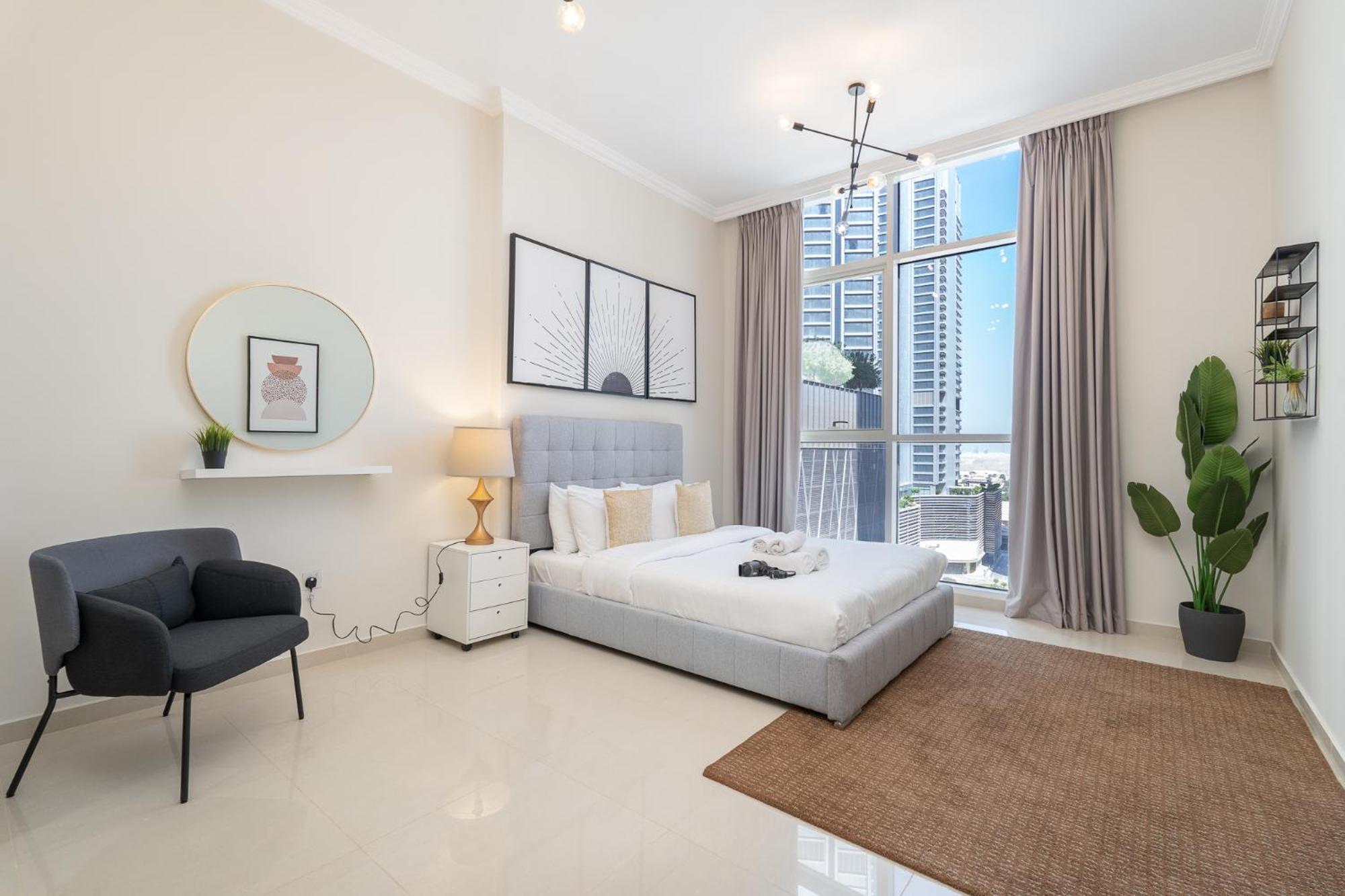 Heaven Crest Holiday Homes: Downtown Suites Near Dubai Mall & Burj Khalifa Exterior photo
